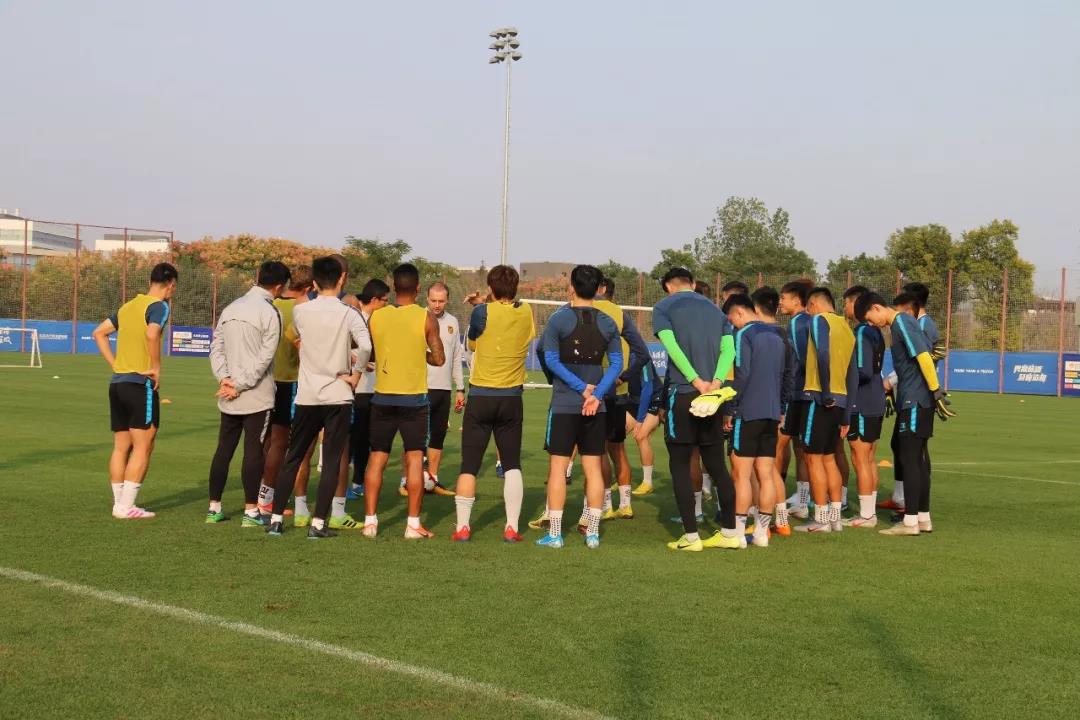 关于乌克兰队备赛积极，备战丹麦比赛备战全力备战的信息